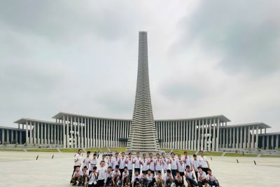 EM LÀM CHÚ BỘ ĐỘI